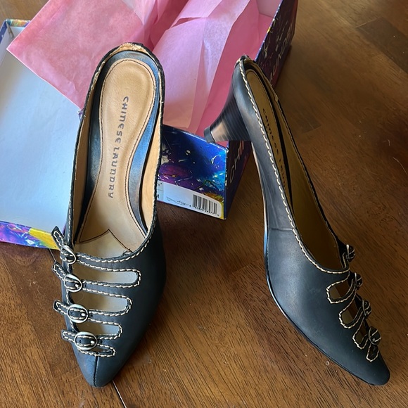 Chinese Laundry Braye Slides Slip On - Picture 2 of 6